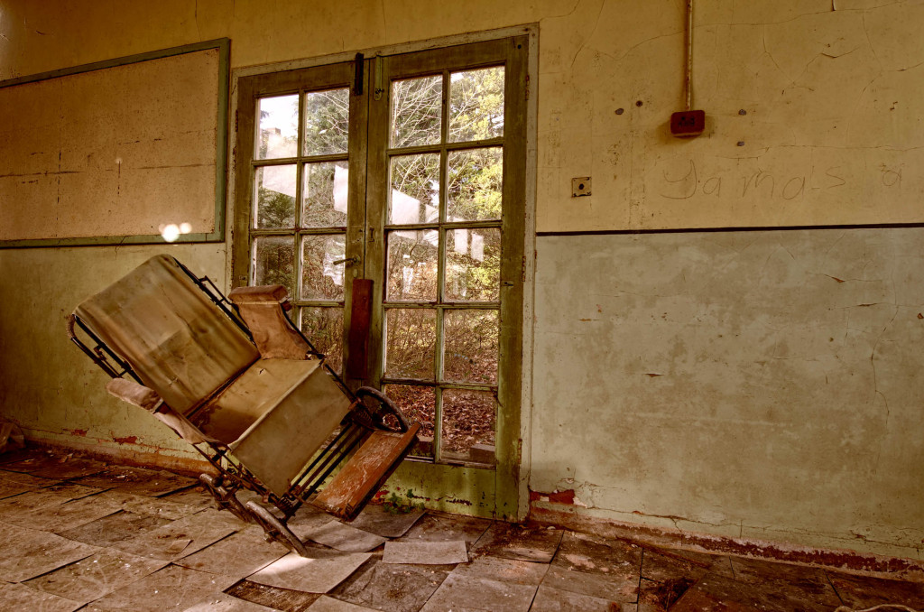 2013.04.02 - Abandoned Hospital nr Birmingham - HDR-21