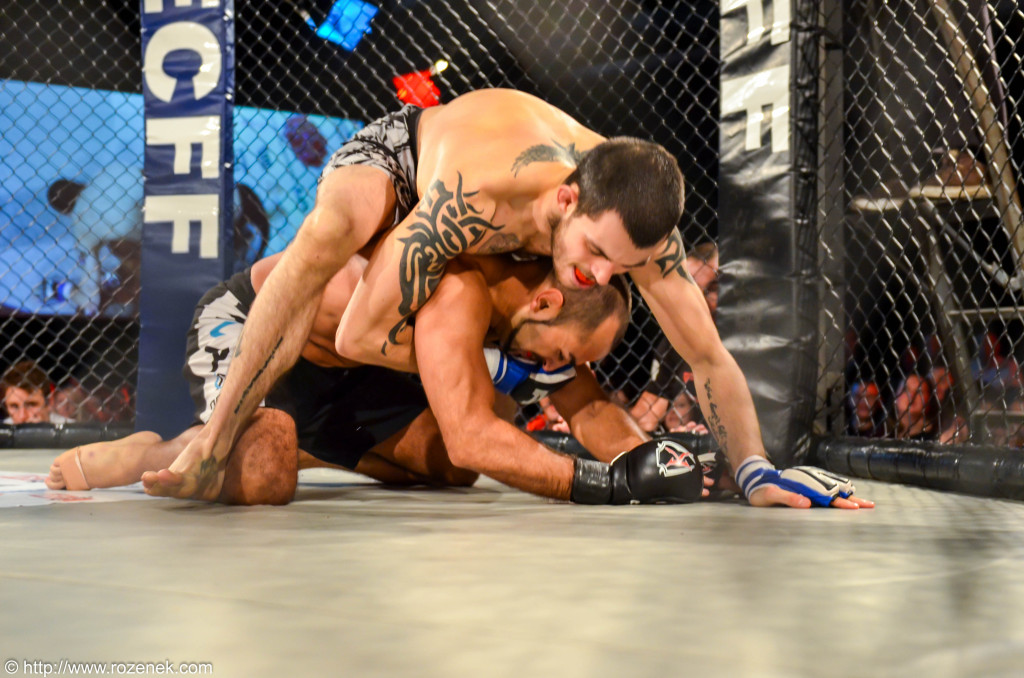 Fight 04 - 19